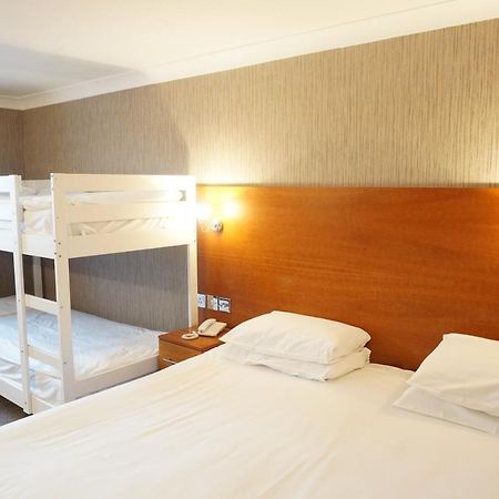 The Park Hotel Sefton Екстериор снимка