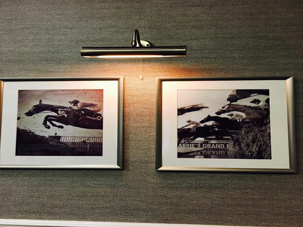 The Park Hotel Sefton Екстериор снимка