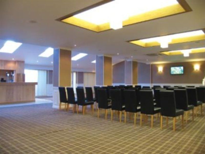 The Park Hotel Sefton Екстериор снимка